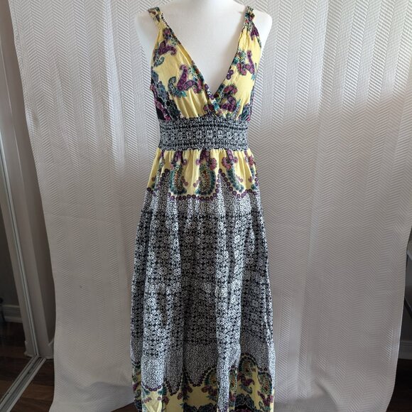 QED London Maxi Dress Boho Colorful Smocked Size Medium - Picture 1 of 11
